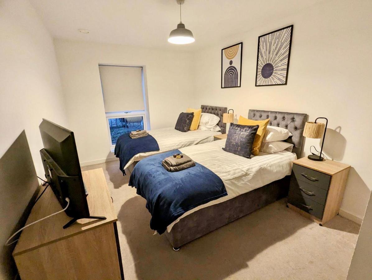 Spacious 2 Bed Ground Floor Apartment, Free Parking, Close To Historic Dockyard & Gunwharf Quays Portsmouth Exterior foto